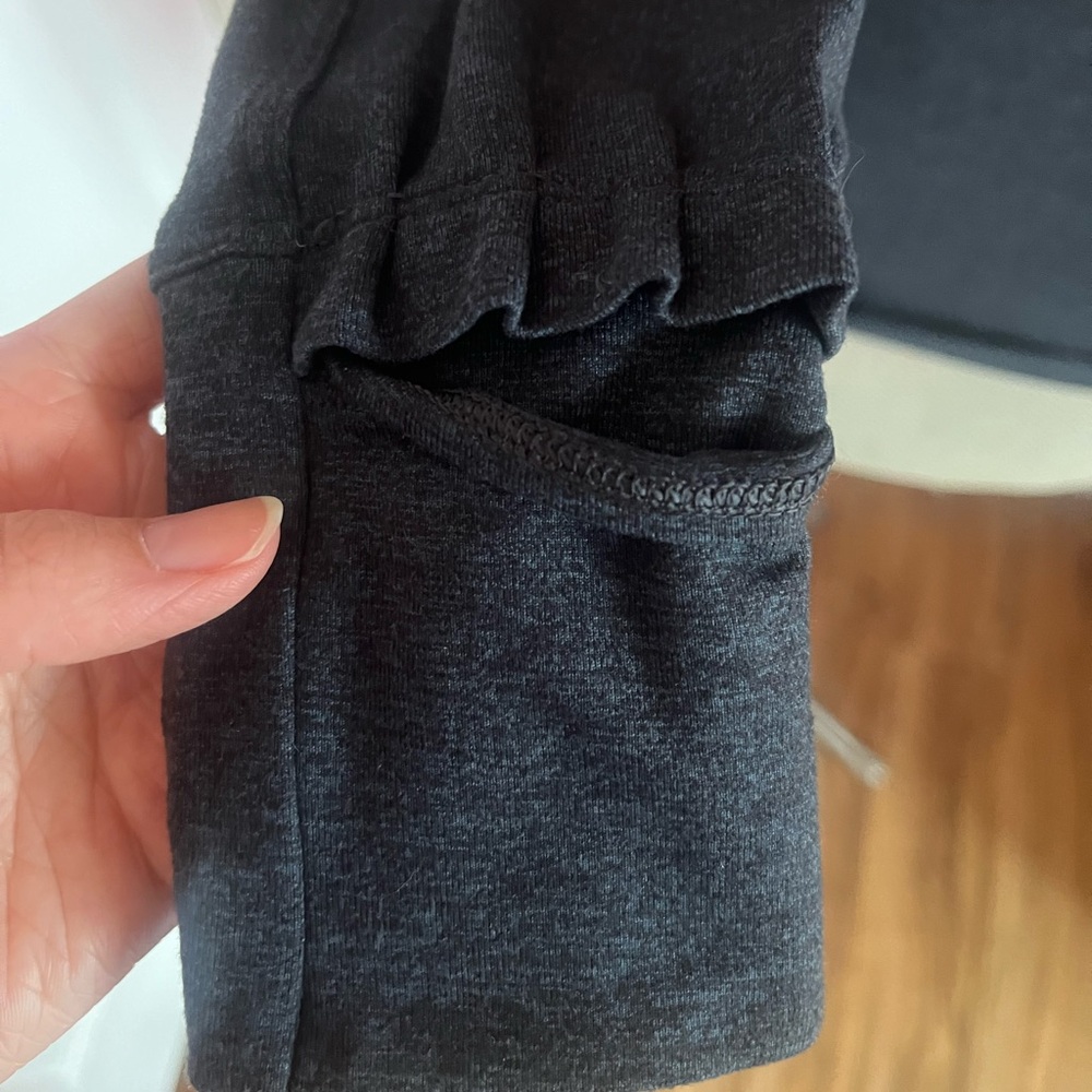 Lululemon Half Zip - image 4